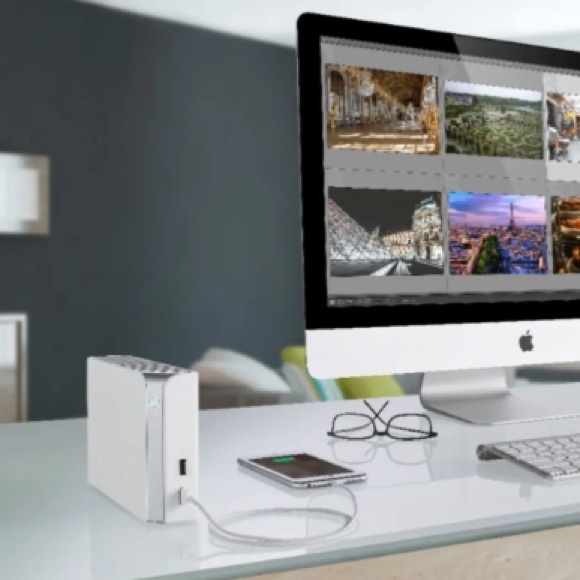 Seagate Backup Plus Hub 8TB for Mac, Brand New, $300 - Picture 4 of 12